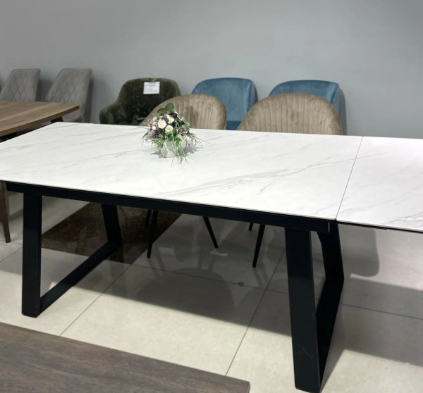 Стол DikLine DKZ160 Керамика Tianshan White (белый полуглянец)/опоры черный распродажа