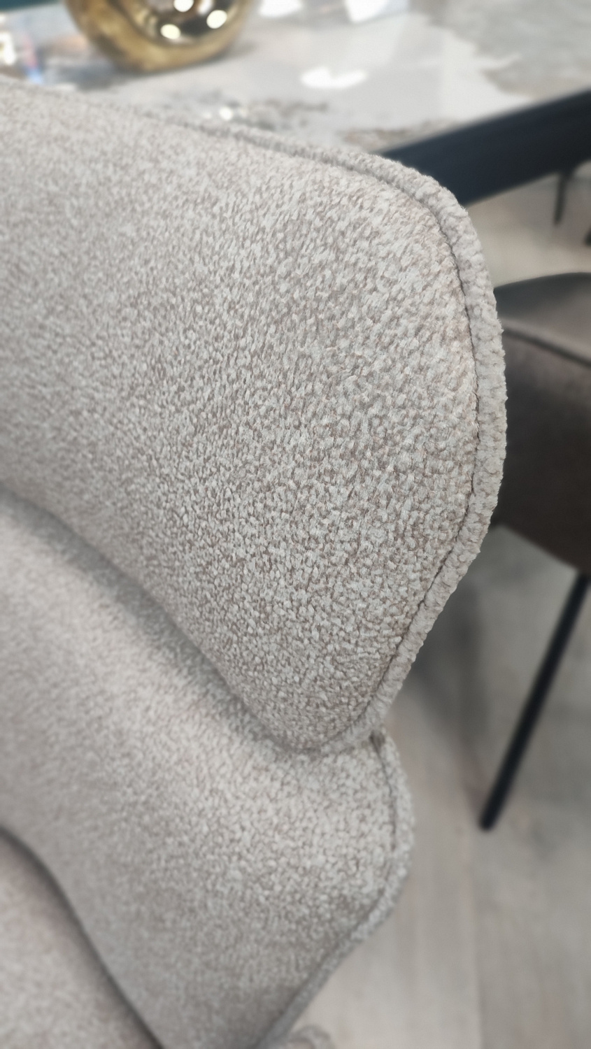 Стул DikLine 501 поворотный NS04 CREAM, ножки черные
